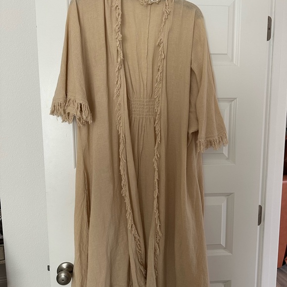Fringed Boho Kimono - Picture 5 of 7